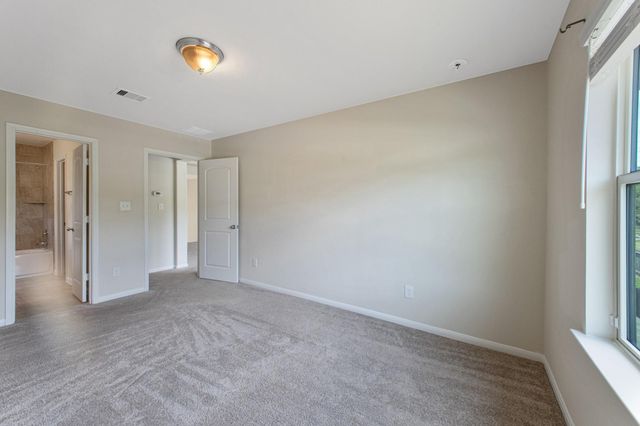 431 American Black Bear Drive, Crosby, TX 77532