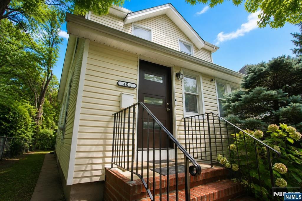 401 Broad Avenue, Englewood, NJ 07631