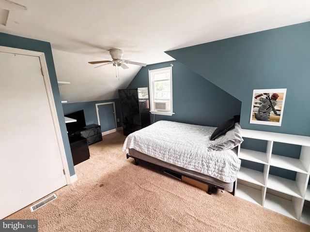 334 W BROAD ST, Hatfield, PA 19440