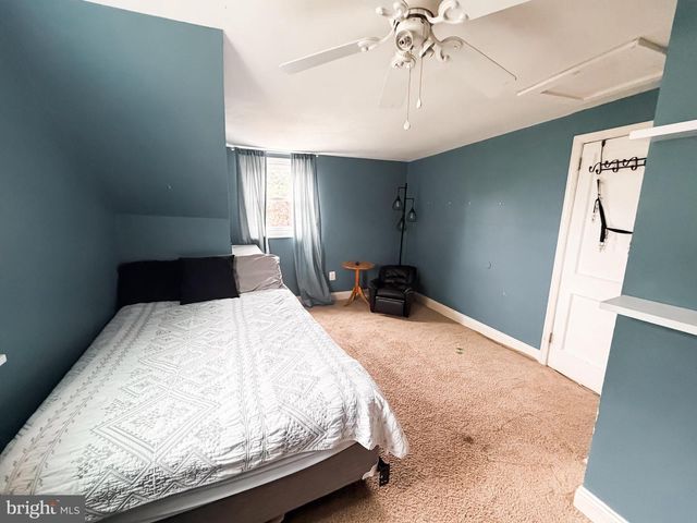 334 W BROAD ST, Hatfield, PA 19440