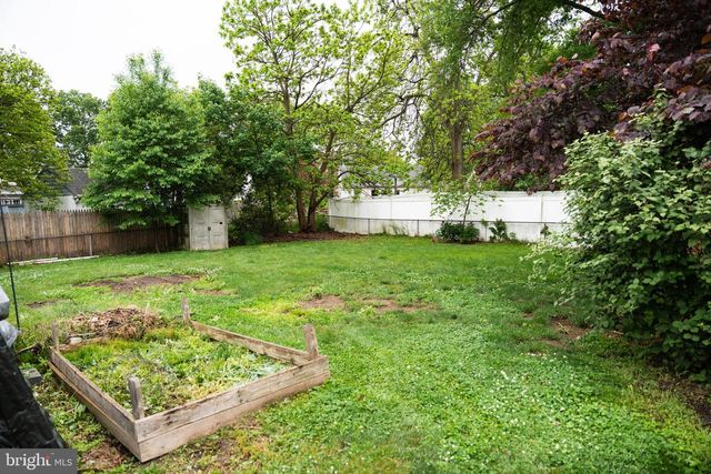 334 W BROAD ST, Hatfield, PA 19440