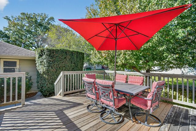 1007 N Howard Street, Indianola, IA 50125