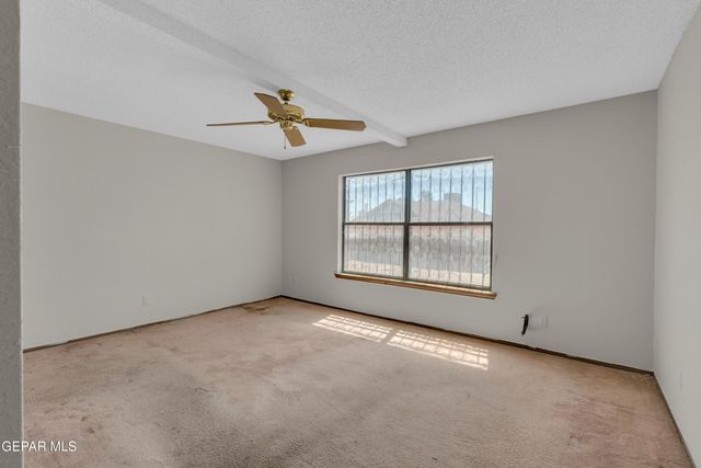 10740 Pleasant Hill Drive, El Paso, TX 79924