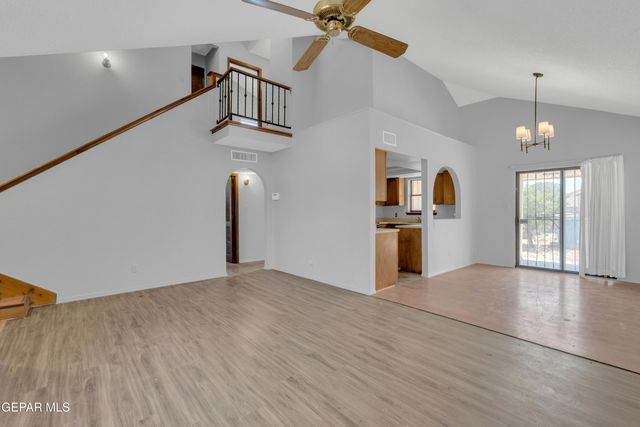 10740 Pleasant Hill Drive, El Paso, TX 79924