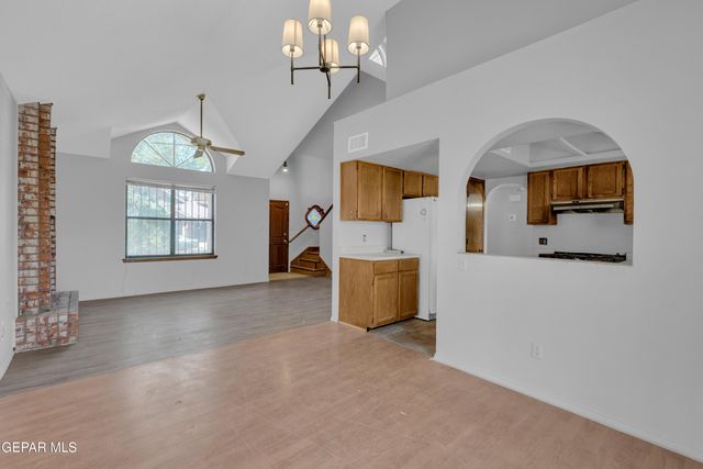 10740 Pleasant Hill Drive, El Paso, TX 79924