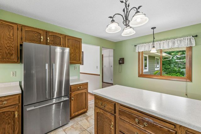 12725 Ethelton Way, Apple Valley, MN 55124