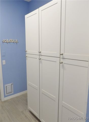 5774 N Lamp Post Drive, Beverly Hills, FL 34465