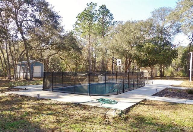 5774 N Lamp Post Drive, Beverly Hills, FL 34465