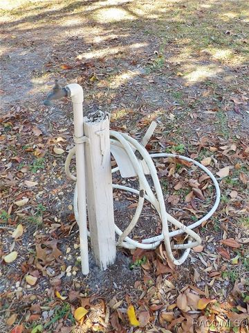 5774 N Lamp Post Drive, Beverly Hills, FL 34465