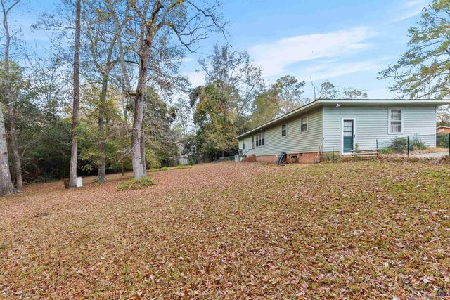 89 Jordan Drive, Hawkinsville, GA 31036