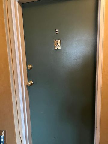 712 Cedar Lane 2, Teaneck, NJ 07666