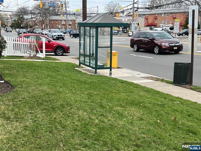 712 Cedar Lane 2, Teaneck, NJ 07666