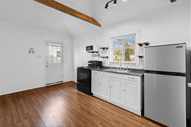 3914 Shelley Boulevard, Dallas, TX 75211