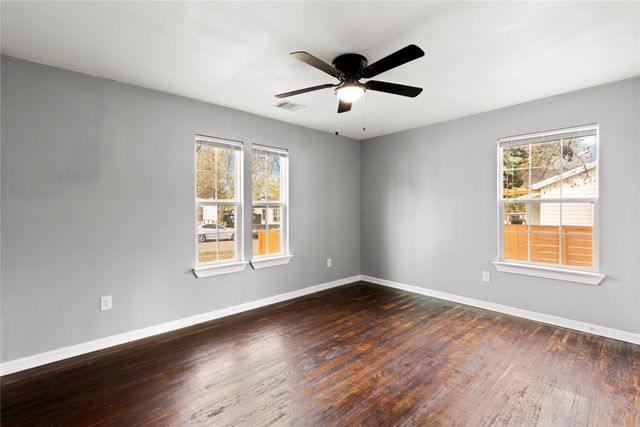 3914 Shelley Boulevard, Dallas, TX 75211