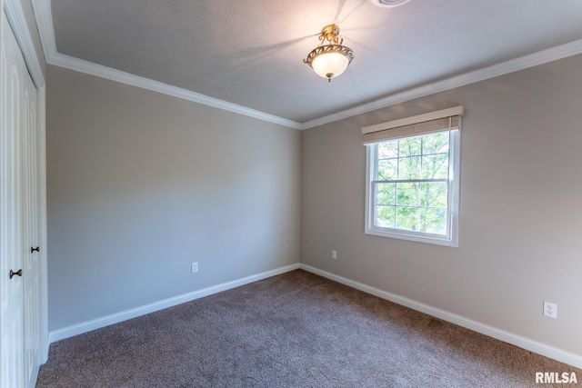 306 ARBOR Drive, Carterville, IL 62918