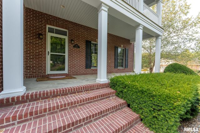 306 ARBOR Drive, Carterville, IL 62918