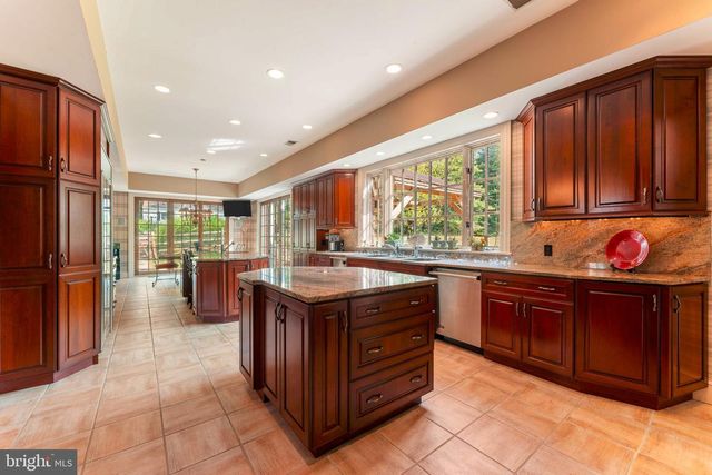 1390 OLD JACKSONVILLE, Ivyland, PA 18974