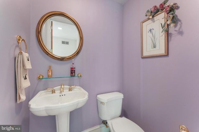 1390 OLD JACKSONVILLE, Ivyland, PA 18974