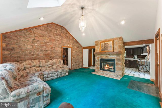 1390 OLD JACKSONVILLE, Ivyland, PA 18974