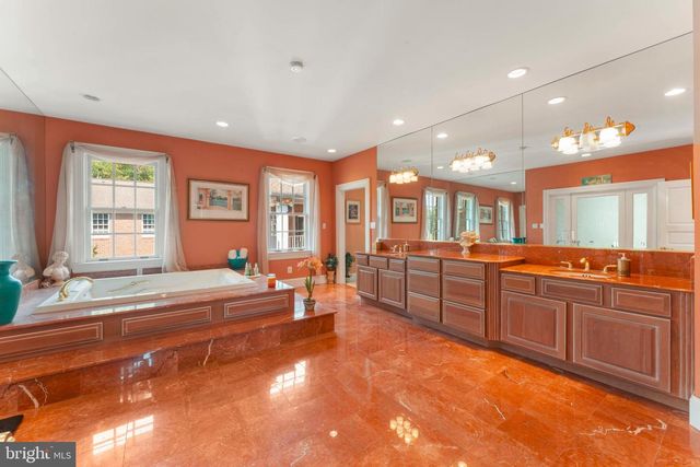 1390 OLD JACKSONVILLE, Ivyland, PA 18974