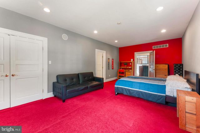 1390 OLD JACKSONVILLE, Ivyland, PA 18974