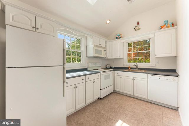 1390 OLD JACKSONVILLE, Ivyland, PA 18974