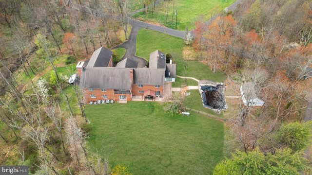 1390 OLD JACKSONVILLE, Ivyland, PA 18974
