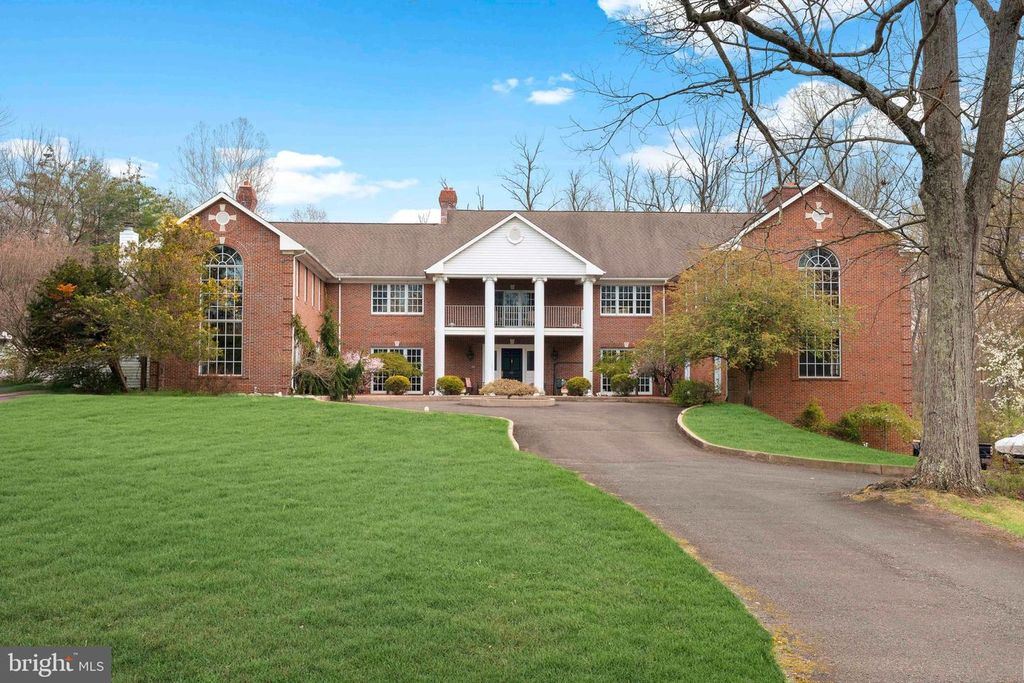 1390 OLD JACKSONVILLE, Ivyland, PA 18974