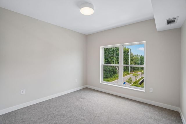 2645 Burton Road 3-2, Ann Arbor, MI 48104