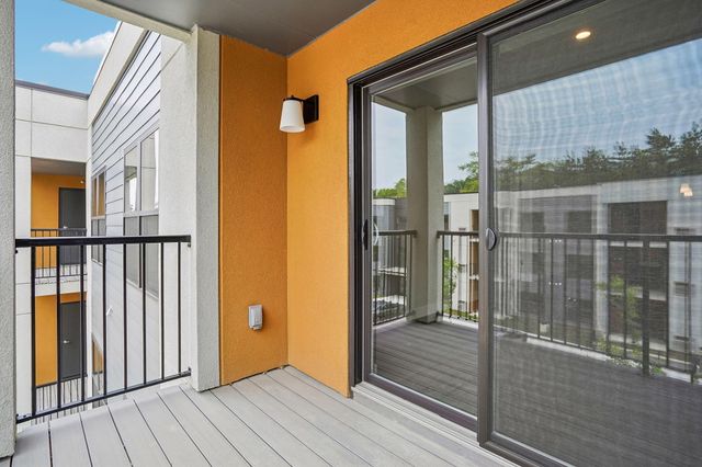 2645 Burton Road 3-2, Ann Arbor, MI 48104