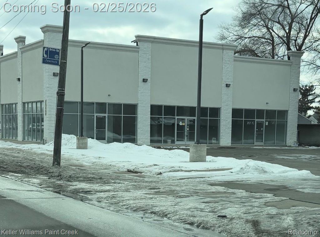 27333 Van Dyke Avenue, Warren, MI 48093