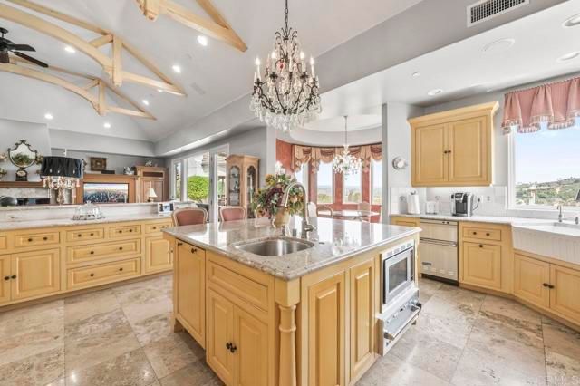 30002 Via Maria Elena, Bonsall, CA 92003