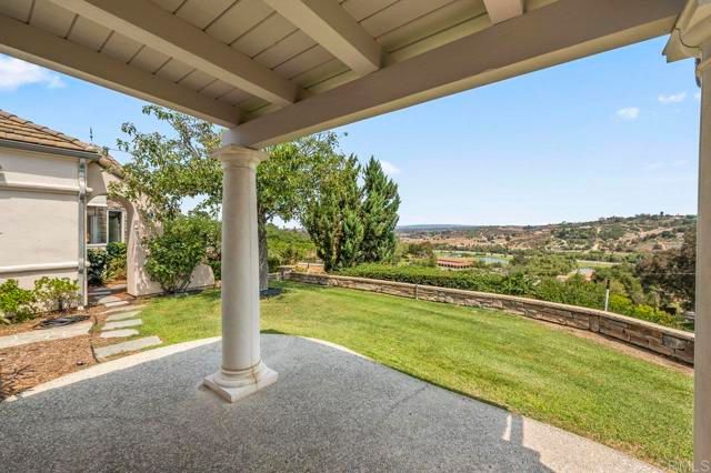 30002 Via Maria Elena, Bonsall, CA 92003