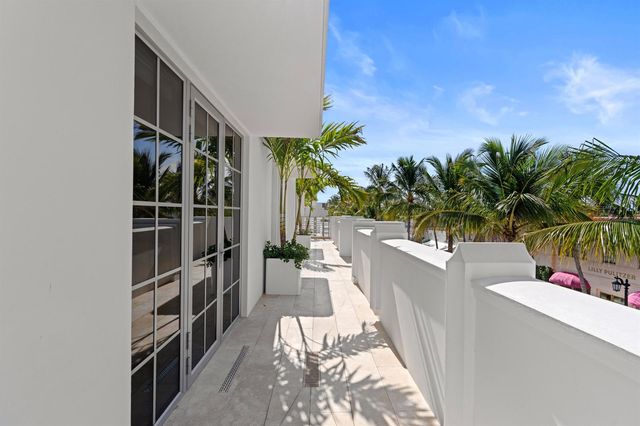 247 Worth Avenue Penthouse, Palm Beach, FL 33480