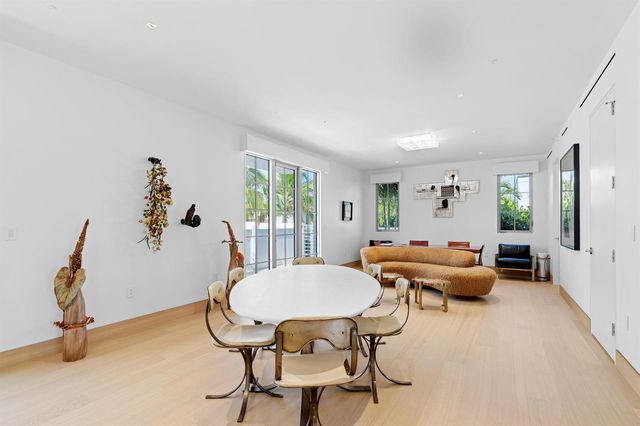 247 Worth Avenue Penthouse, Palm Beach, FL 33480