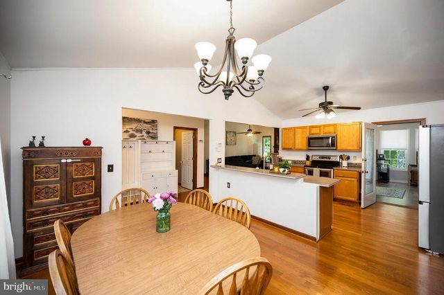 124 REPUBLIC AVE, Locust Grove, VA 22508