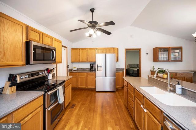124 REPUBLIC AVE, Locust Grove, VA 22508