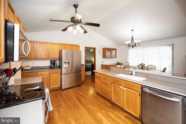 124 REPUBLIC AVE, Locust Grove, VA 22508