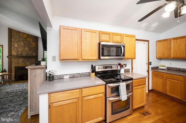 124 REPUBLIC AVE, Locust Grove, VA 22508