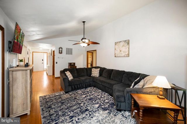 124 REPUBLIC AVE, Locust Grove, VA 22508