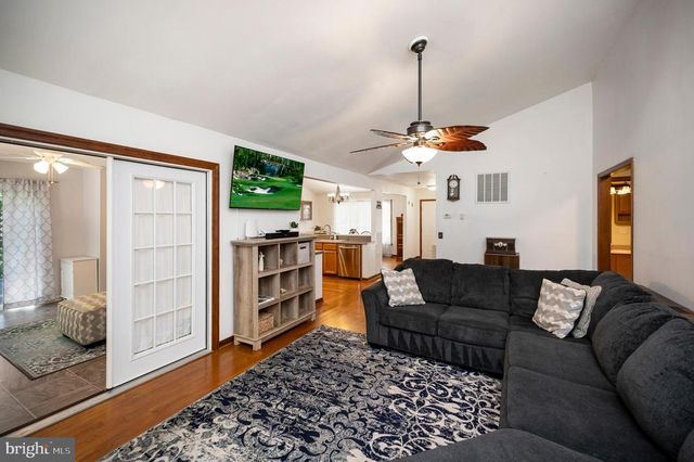 124 REPUBLIC AVE, Locust Grove, VA 22508