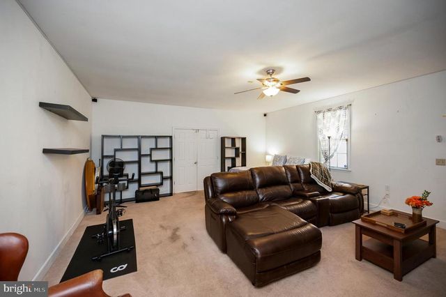 124 REPUBLIC AVE, Locust Grove, VA 22508