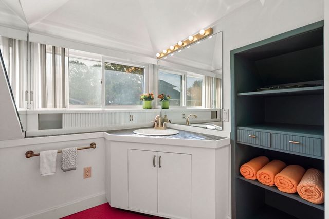 34 Marion Ave, Norwood, MA 02062