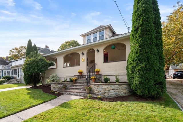 34 Marion Ave, Norwood, MA 02062