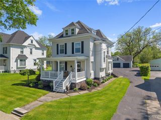 40 Hamilton Avenue, Auburn, NY 13021