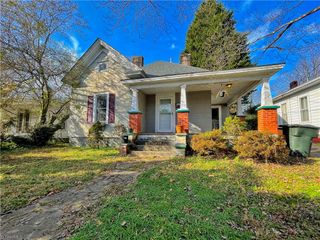 1110 Lexington Avenue, Greensboro, NC 27403