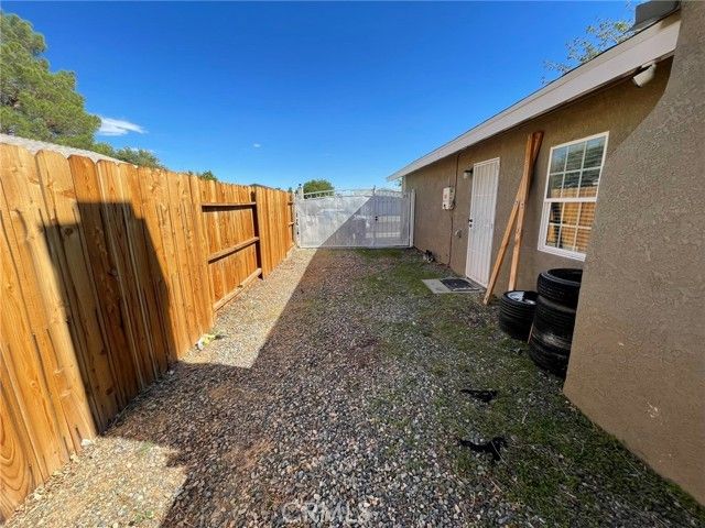 433 Ashton, Ridgecrest, CA 93555