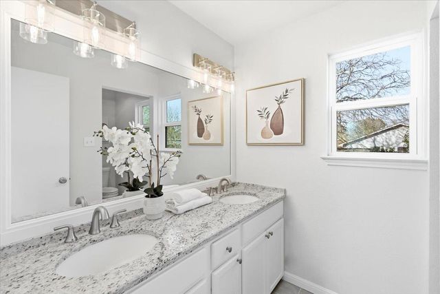 1000 Bodgers DR, Austin, TX 78753