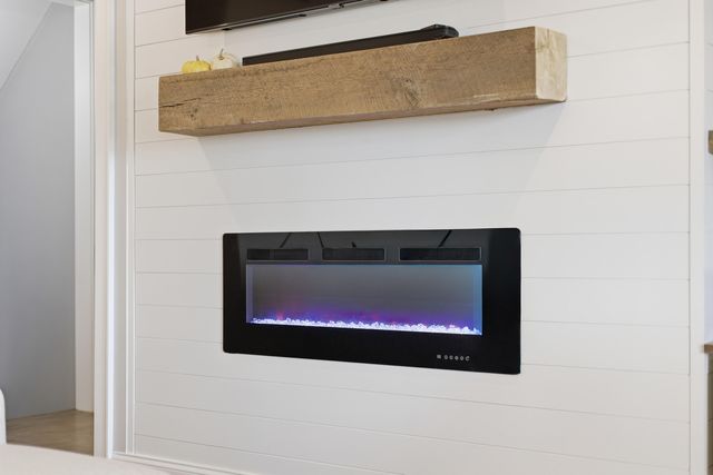 8035 Hidden Shores Drive, Fenton, MI 48430