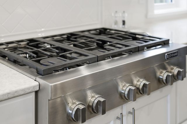 8035 Hidden Shores Drive, Fenton, MI 48430